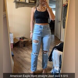 American Eagle Mom straight Jean